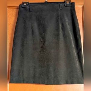 Women's Velvet Dark Green Pencil High Rise Lined Skirt. Vintage. Size Small
